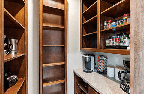 Pantry & coffee makers